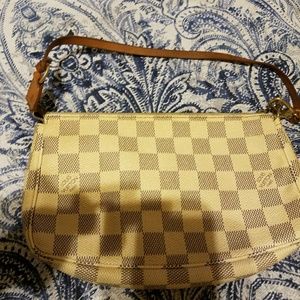 Small Louis Vuitton damier azur